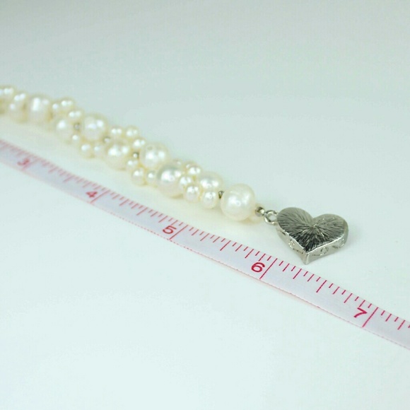 Genuine Freshwater Pearl Multi-strand Bracelet - Picture 4 of 4